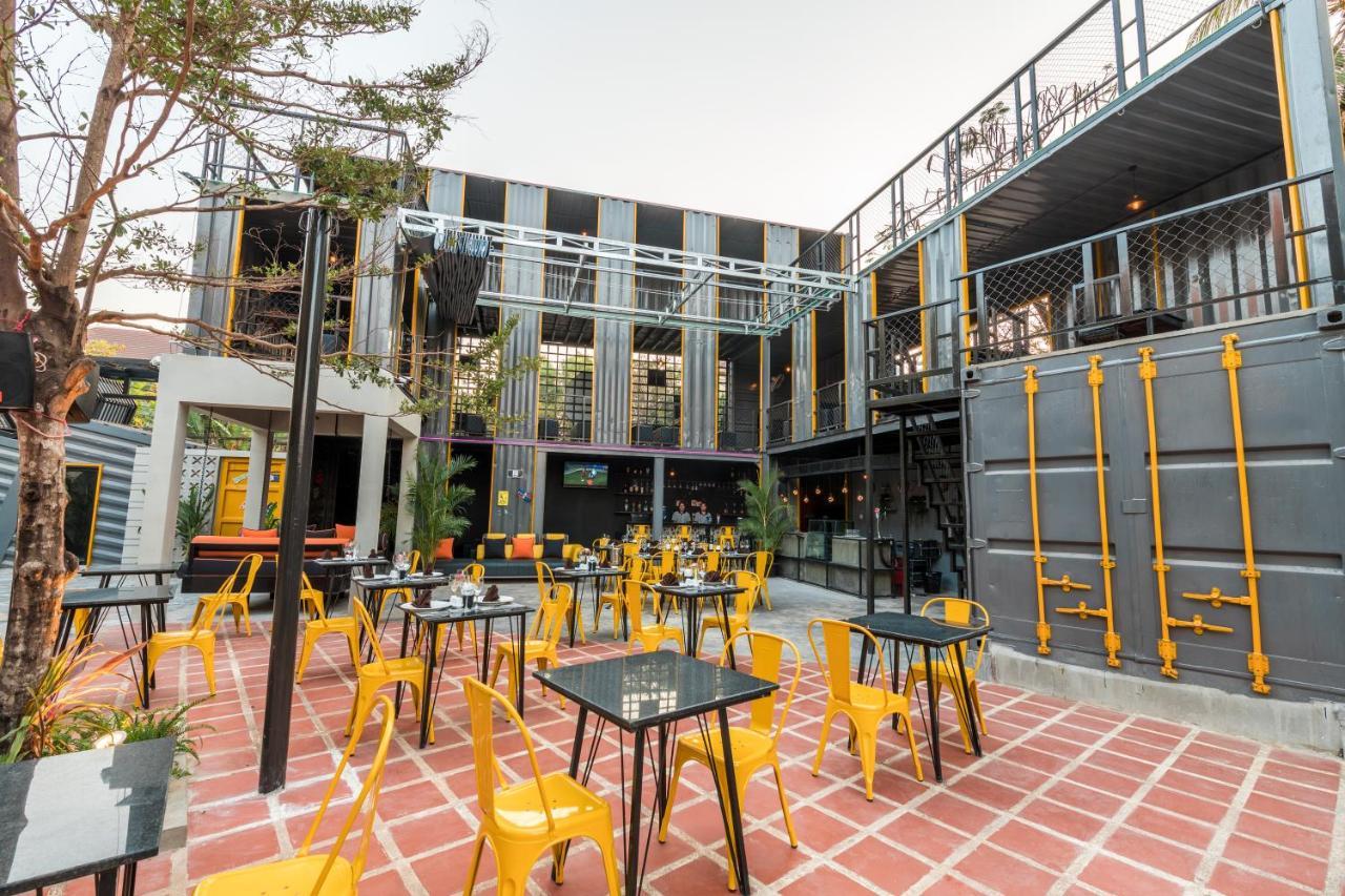 White Rabbit Hostel 暹粒 外观 照片