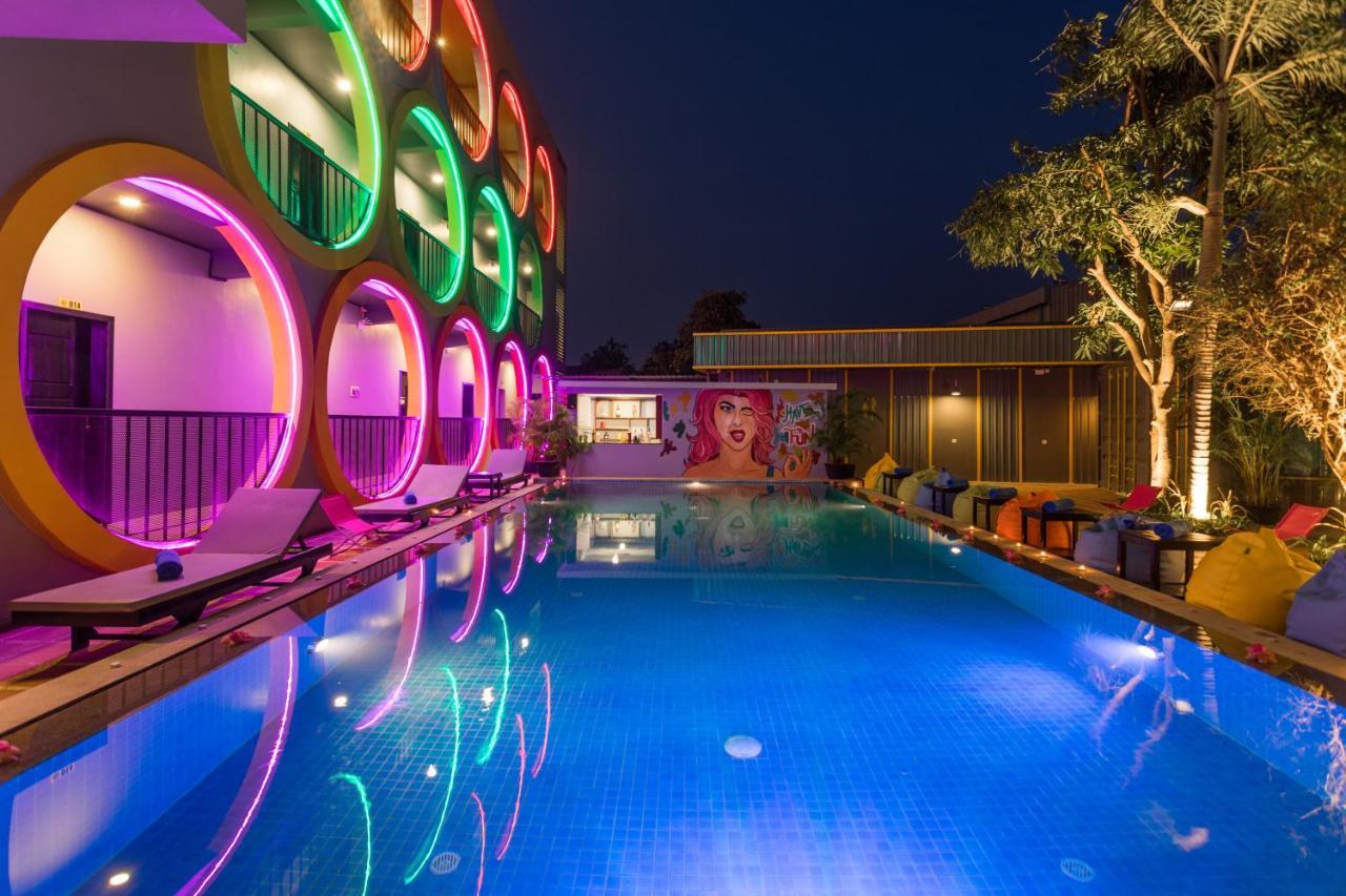 White Rabbit Hostel 暹粒 外观 照片