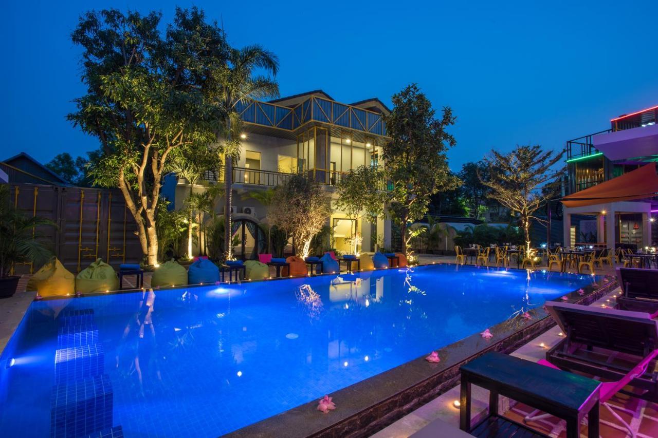 White Rabbit Hostel 暹粒 外观 照片